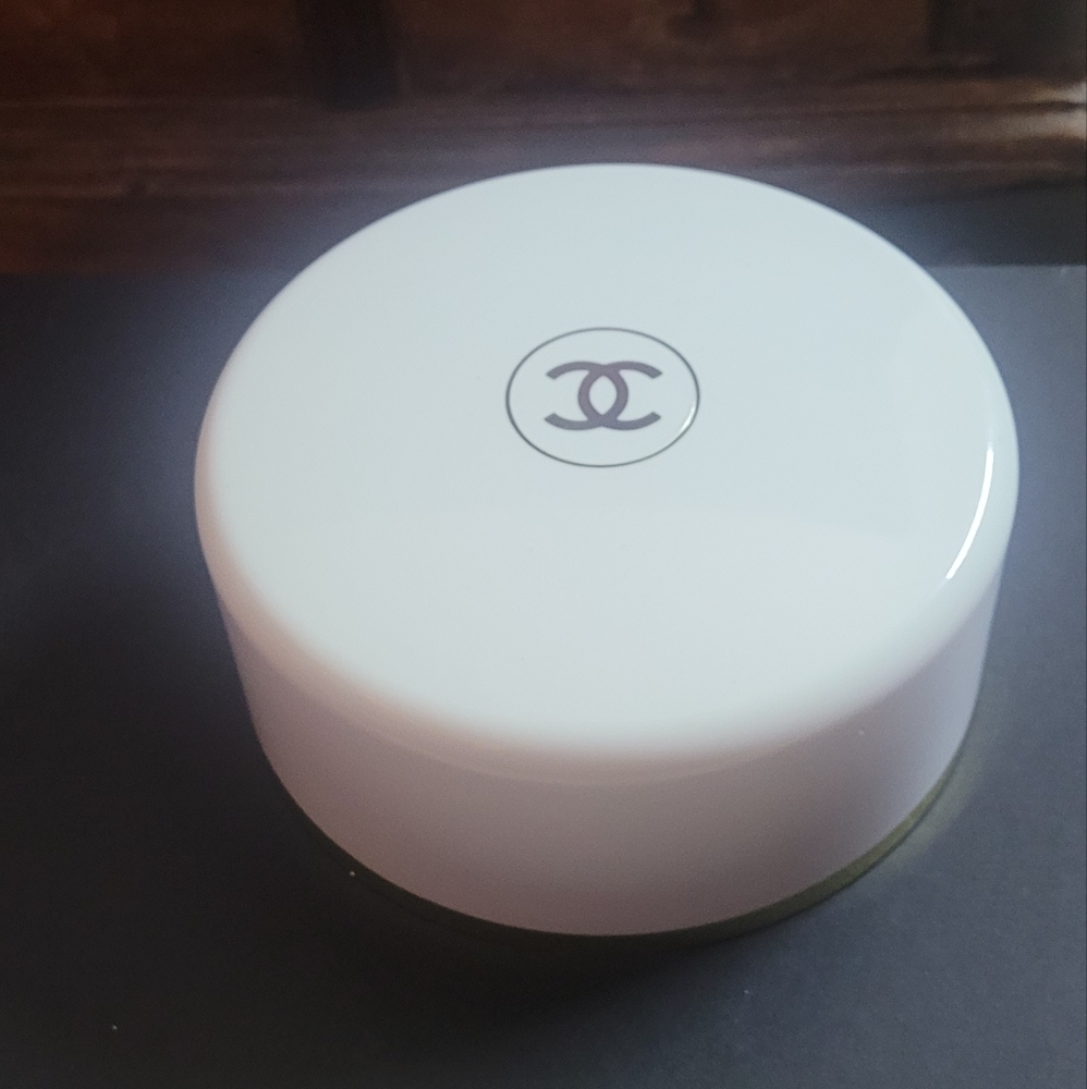 Chanel No 22 Bath Powder ❤️